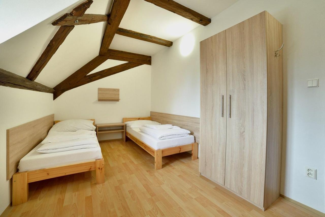 Pivovarsky Dvur Lipan Tyn nad Vltavou Exterior photo