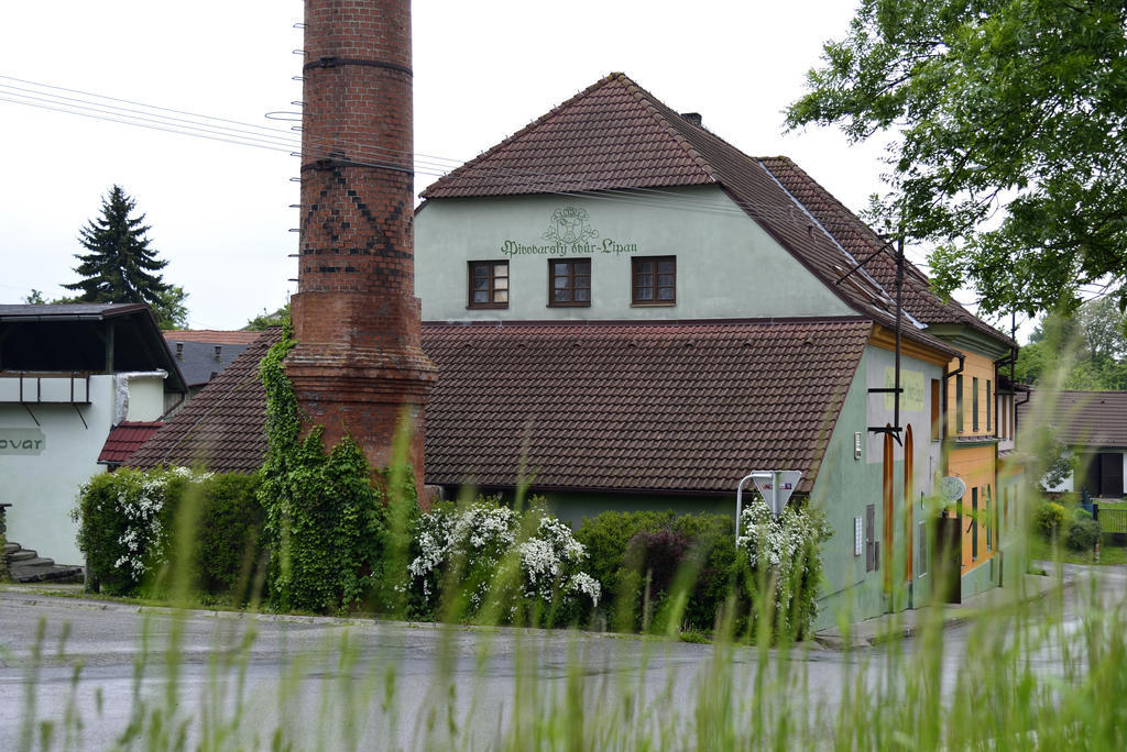 Pivovarsky Dvur Lipan Tyn nad Vltavou Exterior photo