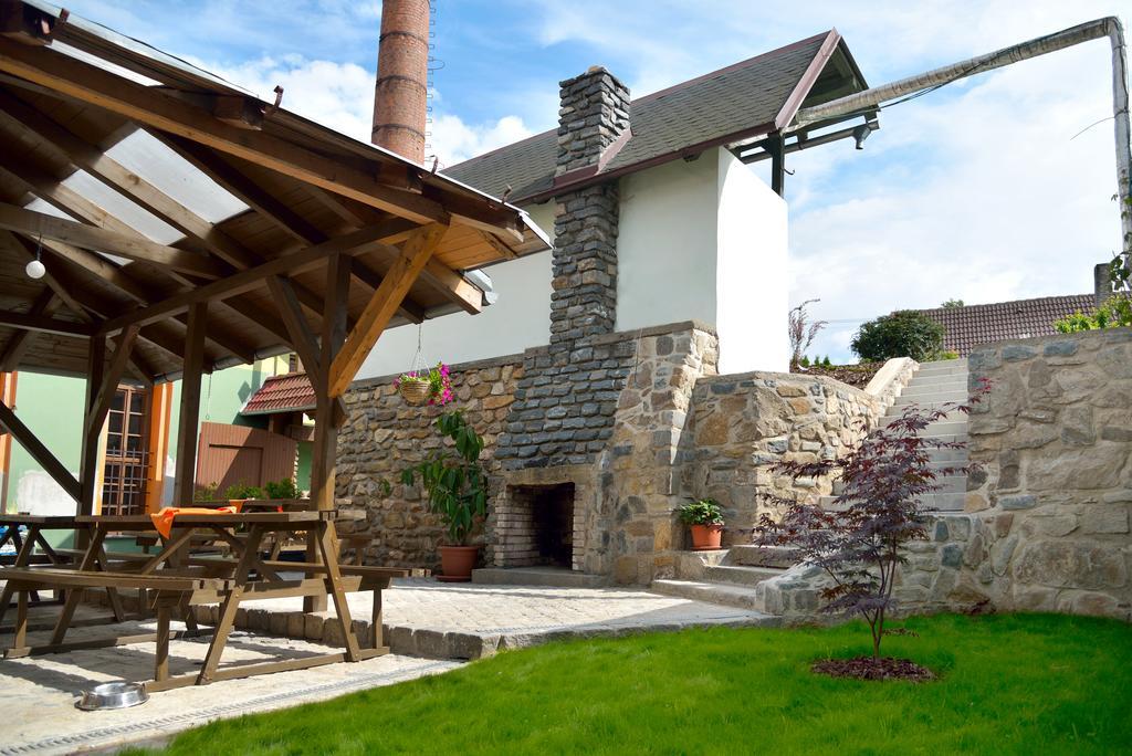 Pivovarsky Dvur Lipan Tyn nad Vltavou Exterior photo
